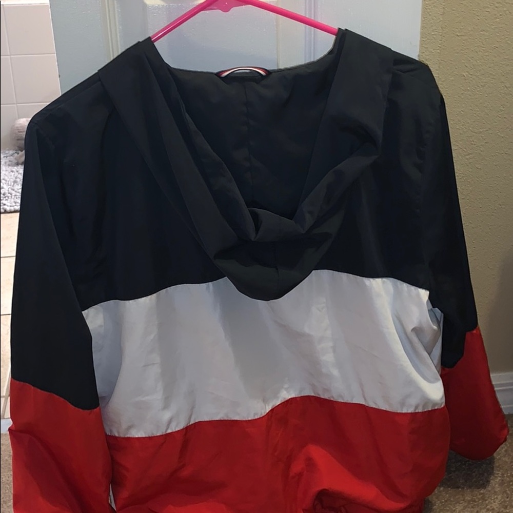 Brandy Melville jacket - Picture 3 of 3